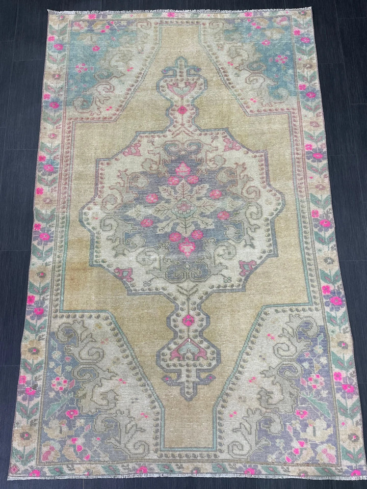 Beige Turkish Runner Rug 4' 6" x 7' 1" Hand-Knotted | No. WR43298
