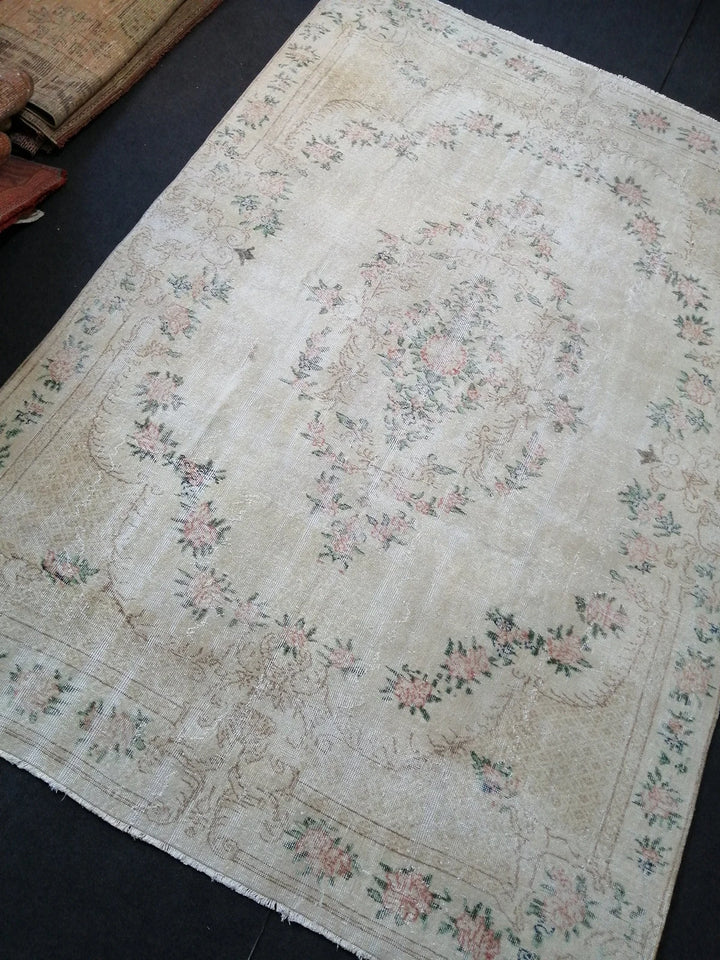 Beige Turkish Runner Rug 7' x 10' Hand-Knotted | No. WR43826