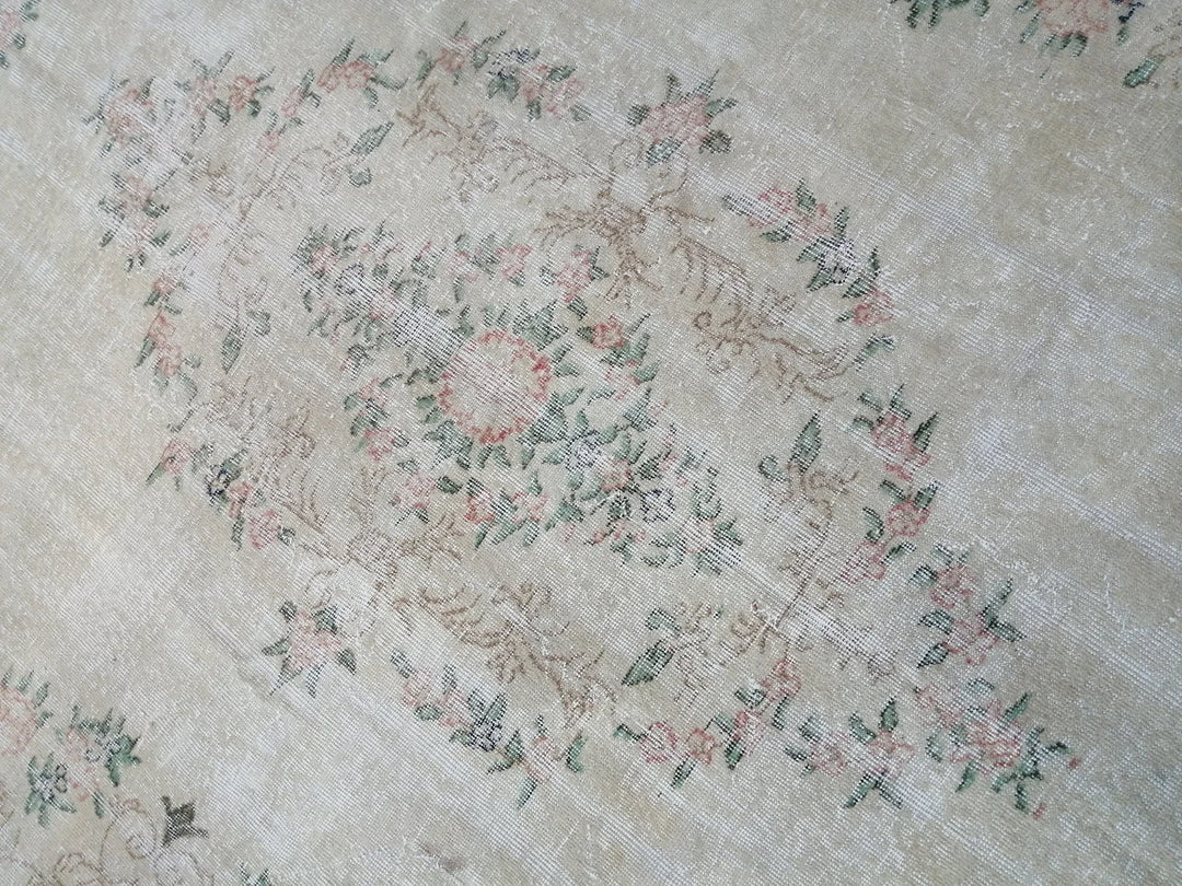 Beige Turkish Runner Rug 7' x 10' Hand-Knotted | No. WR43826
