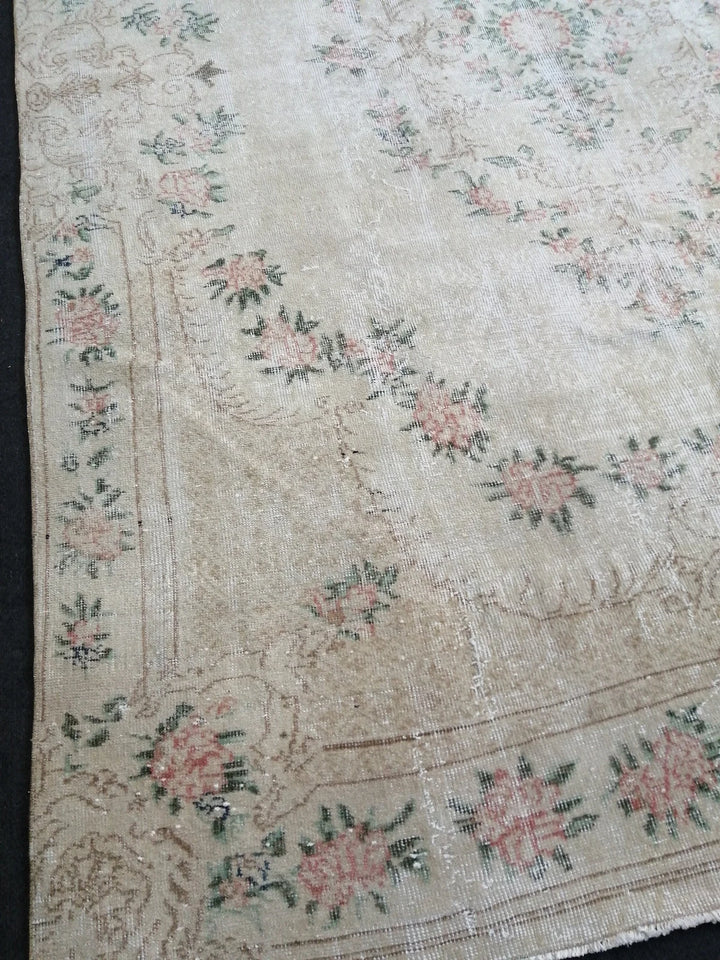 Beige Turkish Runner Rug 7' x 10' Hand-Knotted | No. WR43826