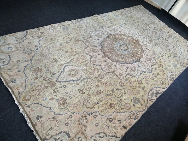 Beige Turkish Runner Rug 6' x 11' Hand-Knotted | No. WR45171