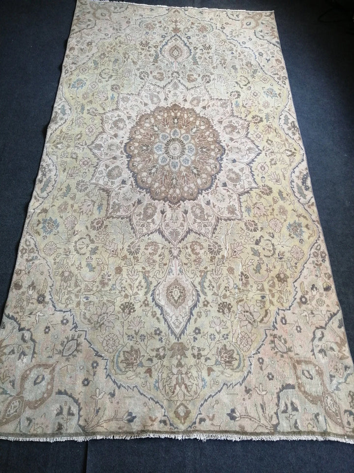 Beige Turkish Runner Rug 6' x 11' Hand-Knotted | No. WR45171