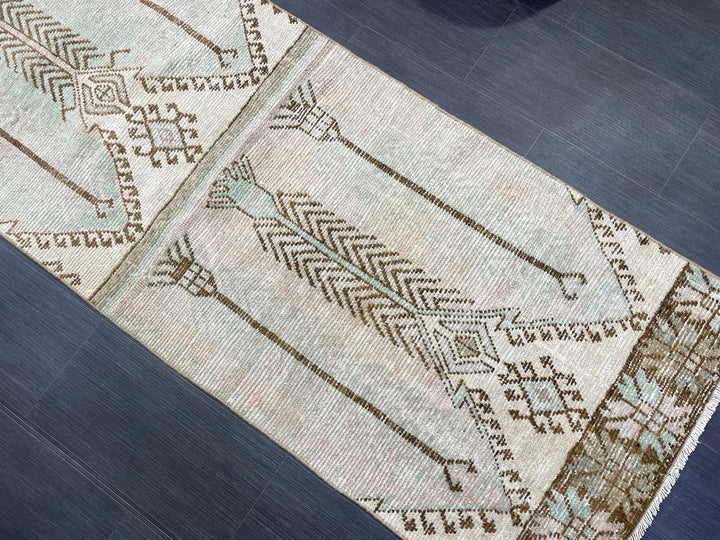 Beige Turkish Runner Rug 2' 8" x 10' 2" Hand-Knotted | No. WR45507