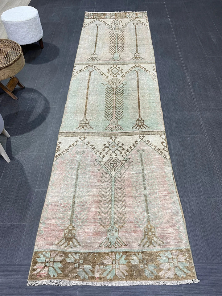 Beige Turkish Runner Rug 2' 8" x 10' 2" Hand-Knotted | No. WR45507
