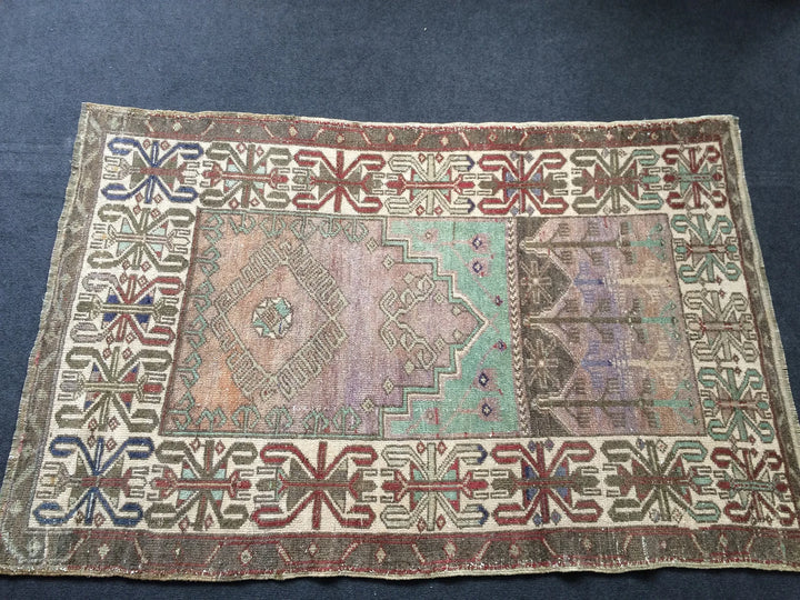Turkish Runner Rug 3' 7" x 5' 5" Hand-Knotted | No. WR45580