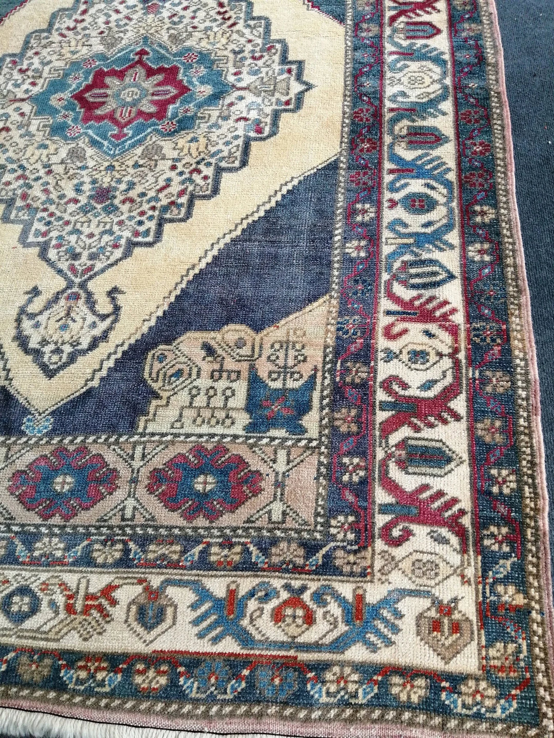 Beige Turkish Runner Rug 4' 7" x 7' Hand-Knotted | No. WR46524