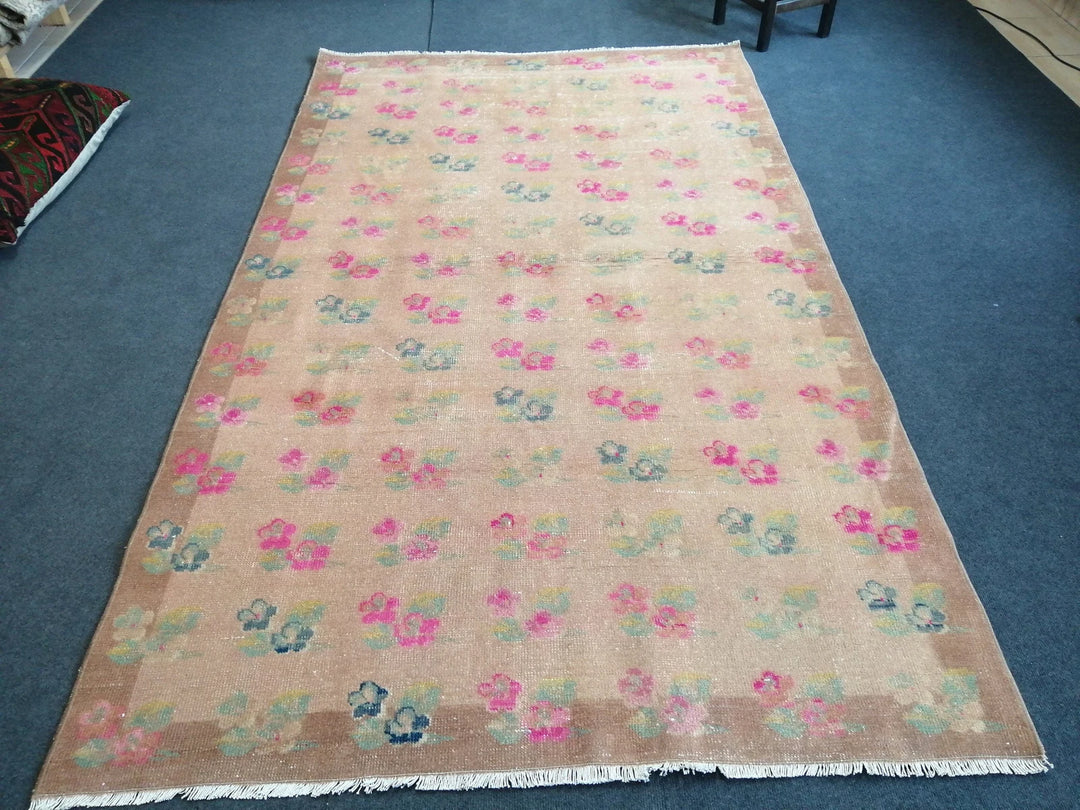 Pink Turkish Runner Rug 4' 10" x 8' Hand-Knotted | No. WR47099