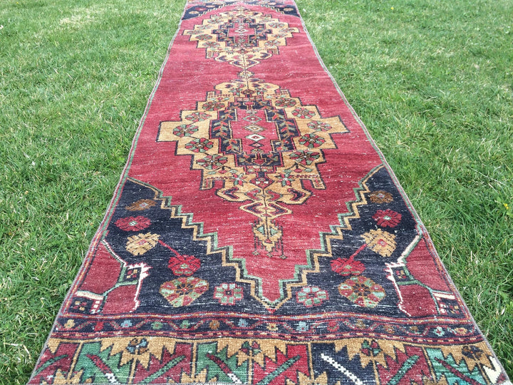Turkish Runner Rug 2' 10" x 10' 1" Hand-Knotted | No. WR47400