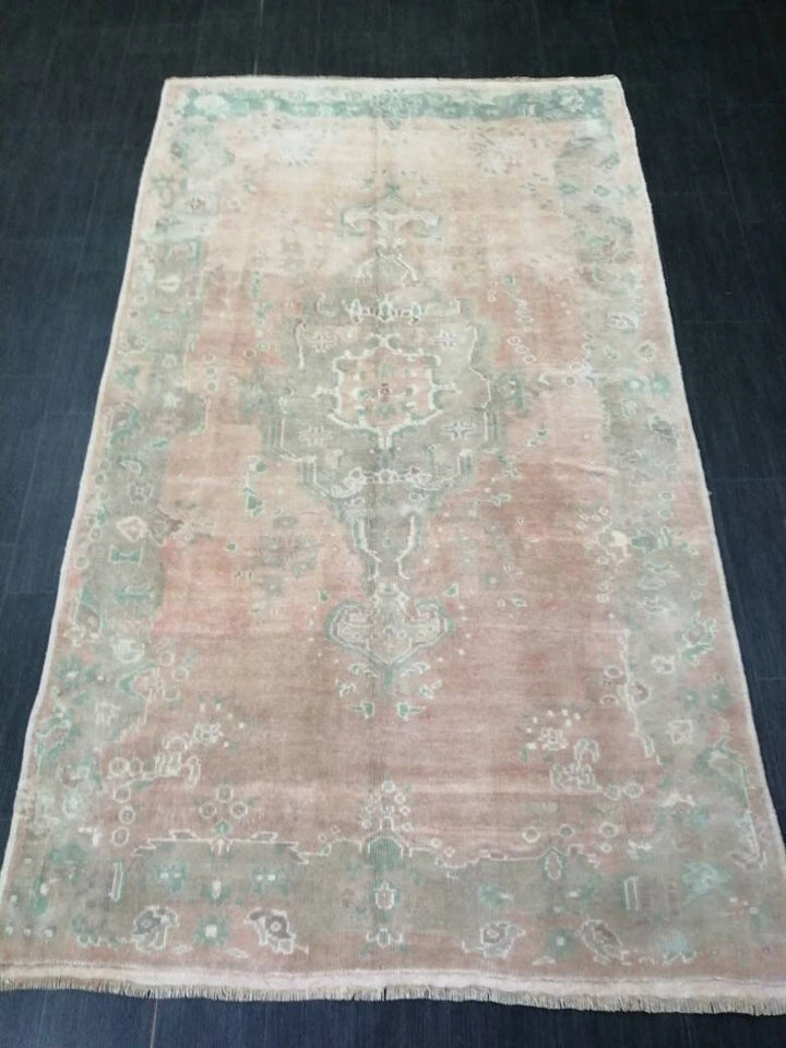 Beige Turkish Runner Rug 4' 11" x 8' 7" Hand-Knotted | No. WR49574