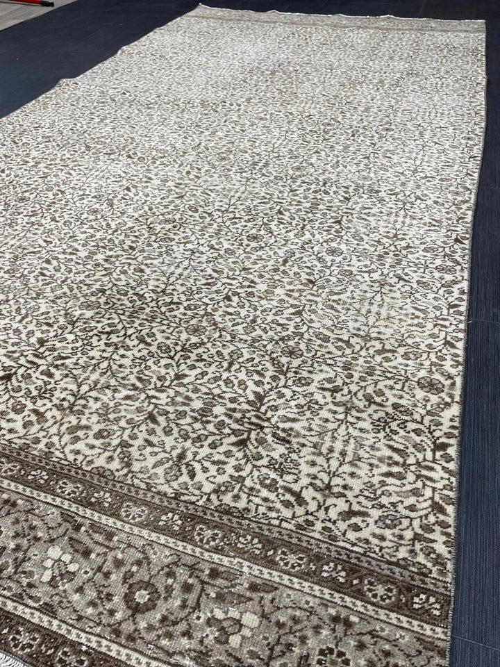 Rust Turkish Runner Rug 4' 8" x 9' 2" Hand-Knotted | No. WR49935