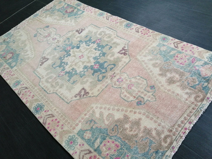 Pink Turkish Runner Rug 4' x 7' Hand-Knotted | No. WR50058