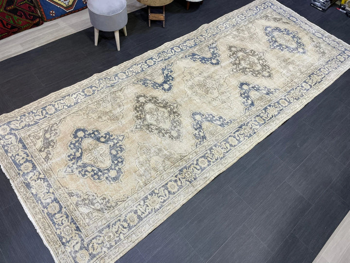 Beige Turkish Runner Rug 4' 8" x 11' 7" Hand-Knotted | No. WR51731