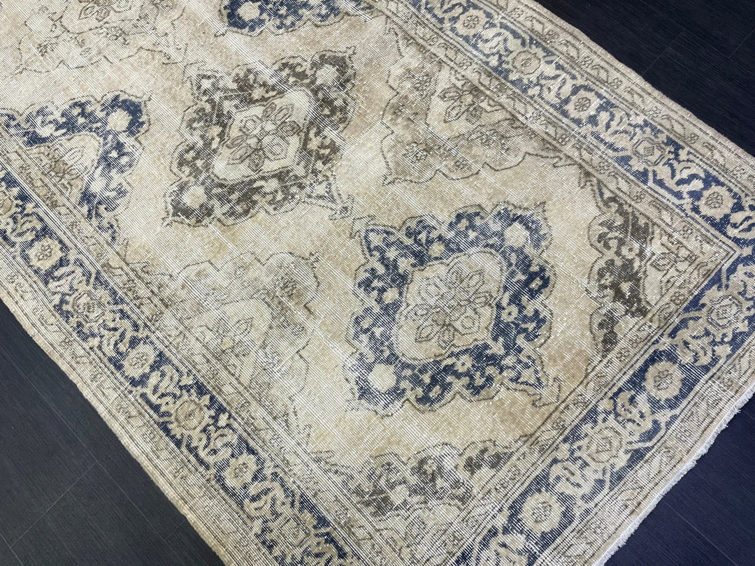 Beige Turkish Runner Rug 4' 8" x 11' 7" Hand-Knotted | No. WR51731