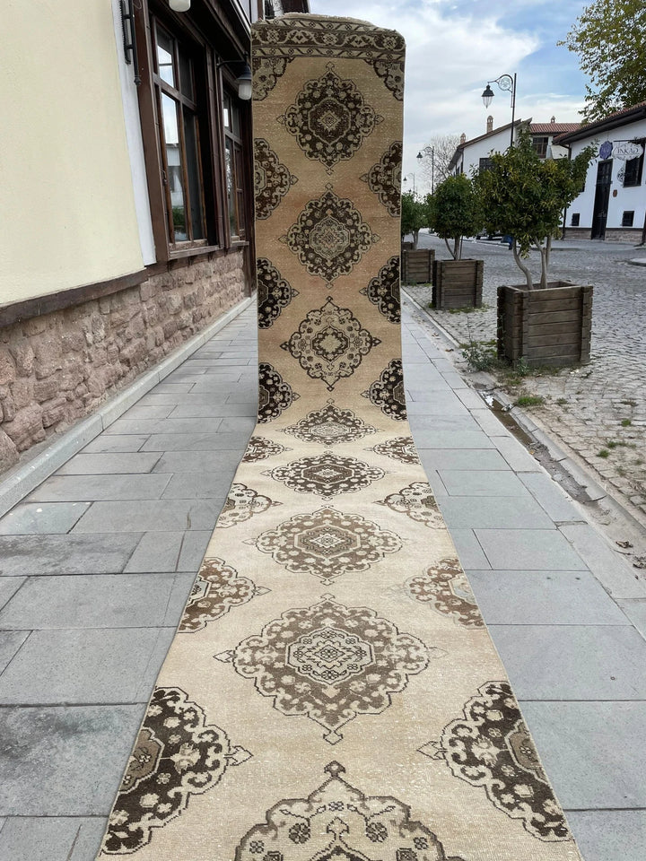 Pink Turkish Runner Rug 2' 10" x 22' 8" Hand-Knotted | No. WR52529