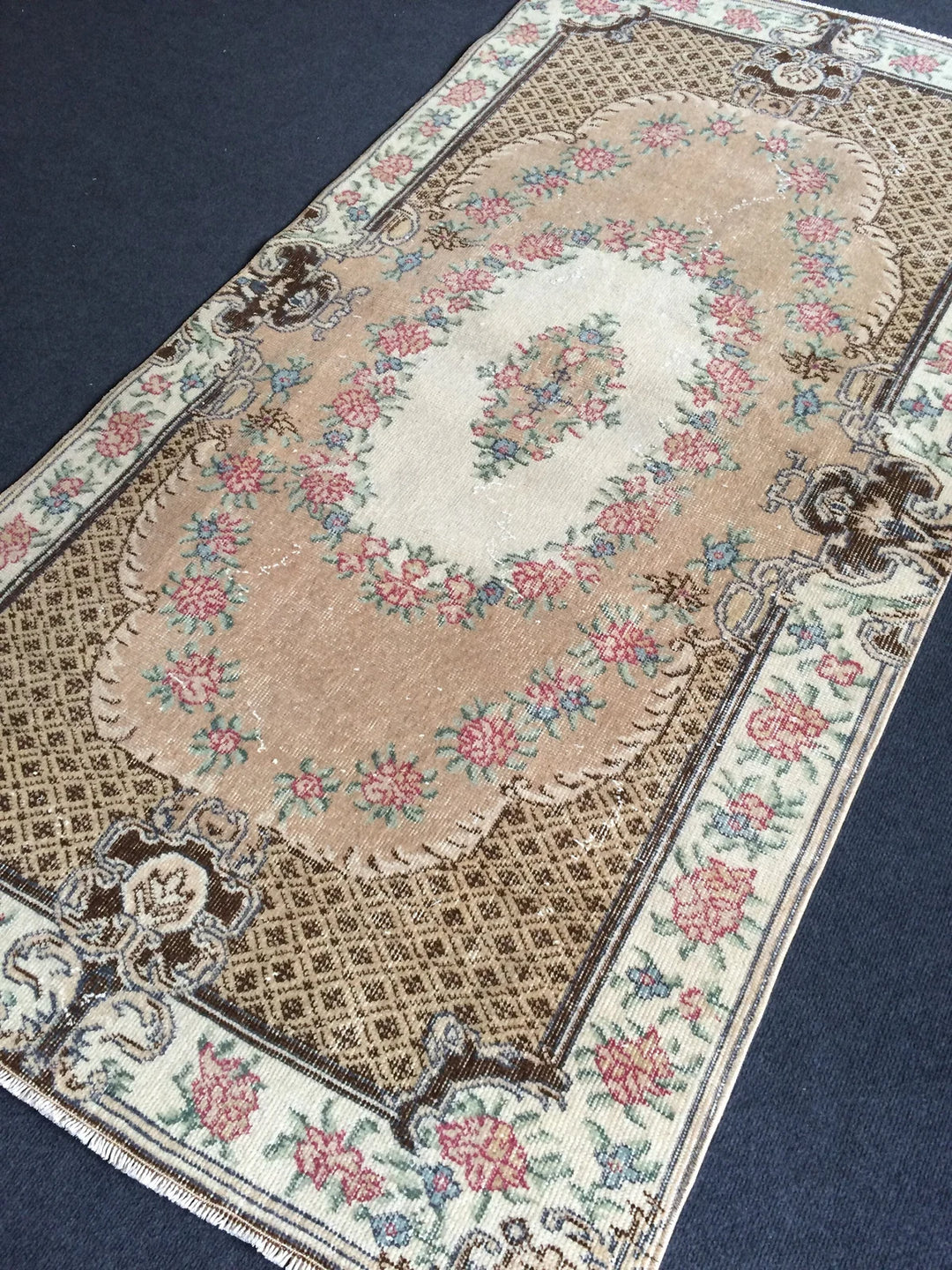 Tan Turkish Oushak Rug Hand-Knotted | No. WR53868
