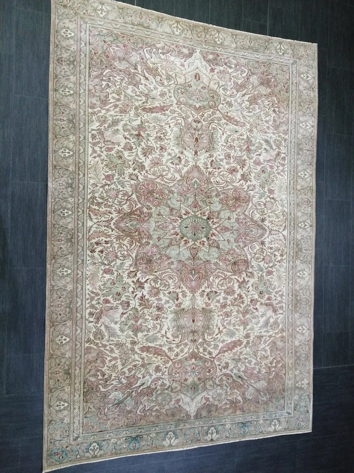 Turkish Runner Rug 6' 3" x 9' 3" Hand-Knotted | No. WR54013