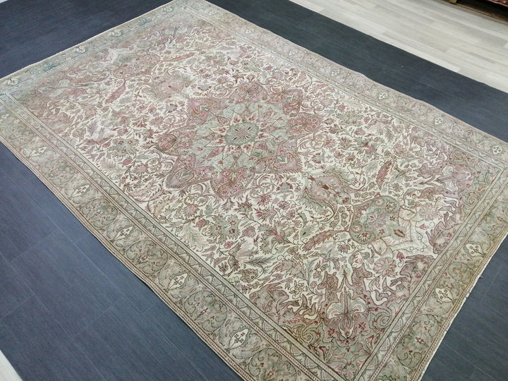 Turkish Runner Rug 6' 3" x 9' 3" Hand-Knotted | No. WR54013