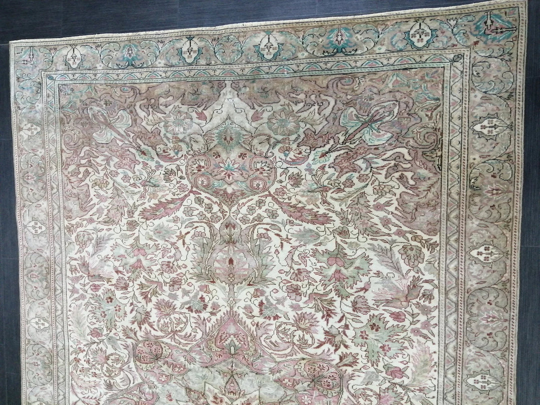 Turkish Runner Rug 6' 3" x 9' 3" Hand-Knotted | No. WR54013