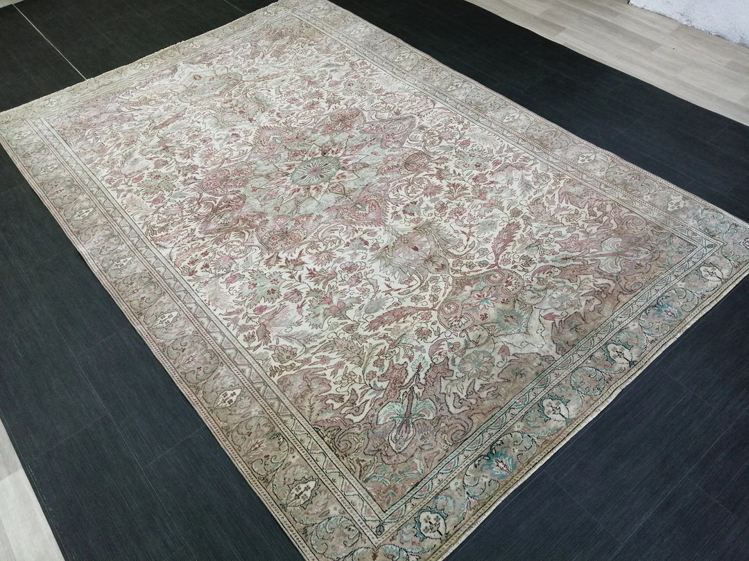 Turkish Runner Rug 6' 3" x 9' 3" Hand-Knotted | No. WR54013