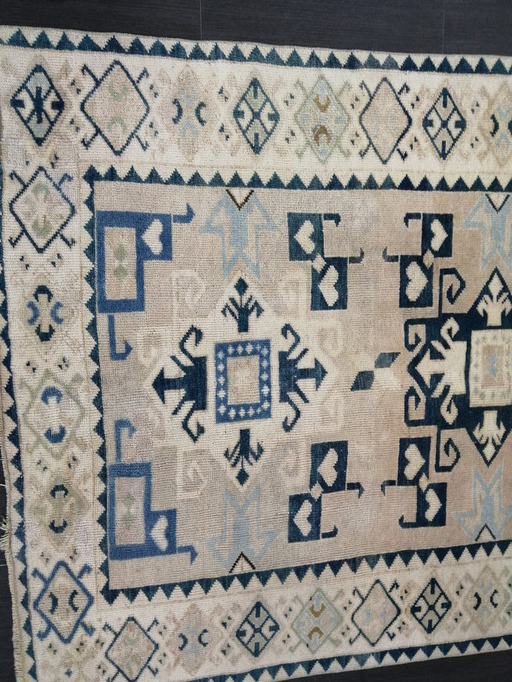 Beige Turkish Runner Rug 4' 5" x 6' 9" Hand-Knotted | No. WR54444