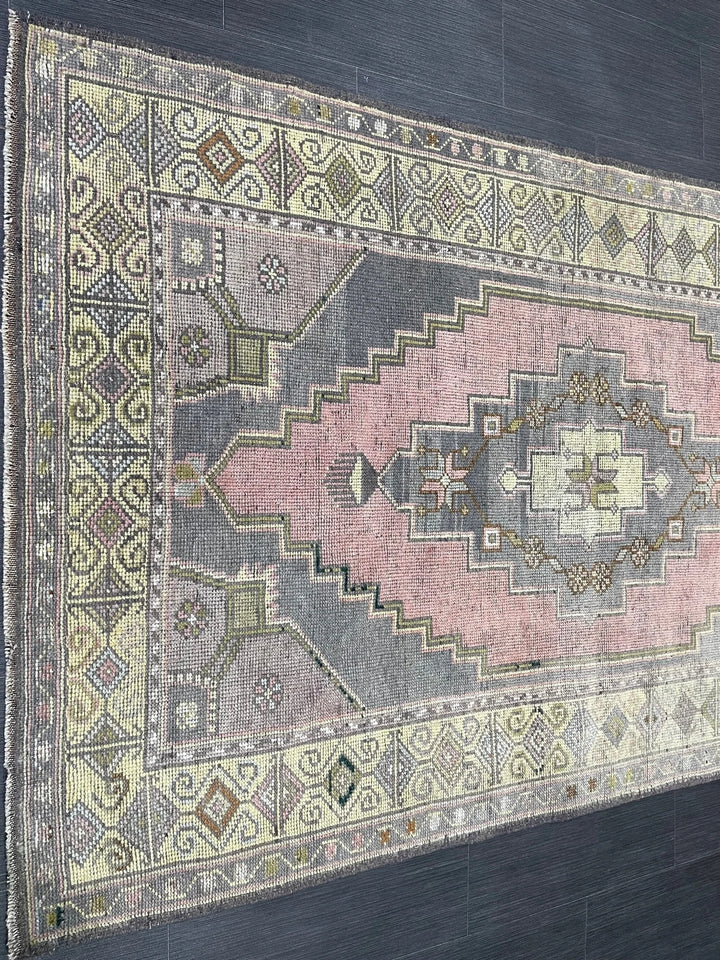 Beige Turkish Runner Rug 4' x 6' 8" Hand-Knotted | No. WR55398