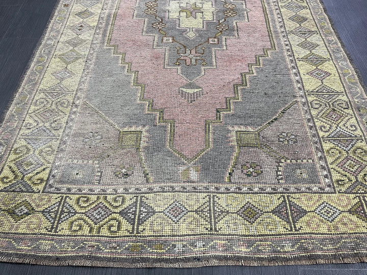Beige Turkish Runner Rug 4' x 6' 8" Hand-Knotted | No. WR55398