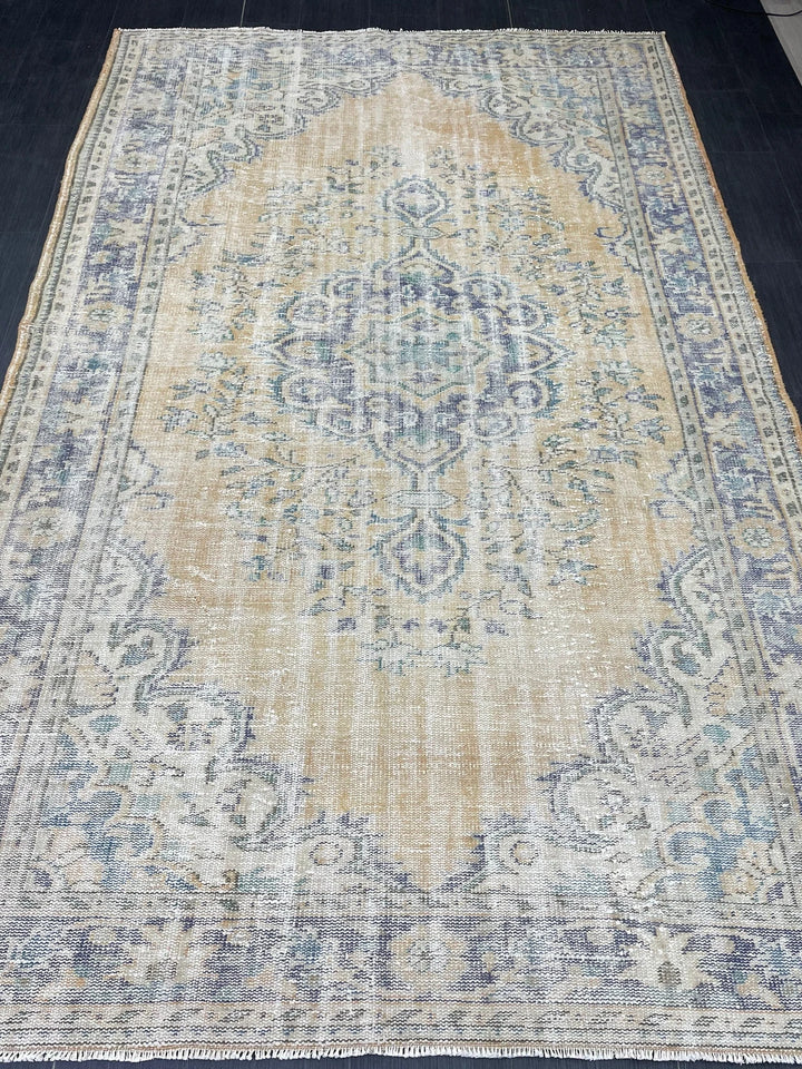 Beige Turkish Runner Rug 6' 4" x 10' Hand-Knotted | No. WR55526