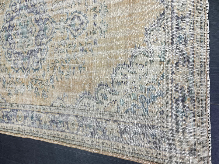 Beige Turkish Runner Rug 6' 4" x 10' Hand-Knotted | No. WR55526
