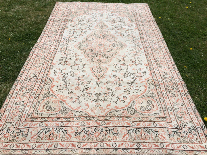Beige Turkish Runner Rug 6' x 10' Hand-Knotted | No. WR55847