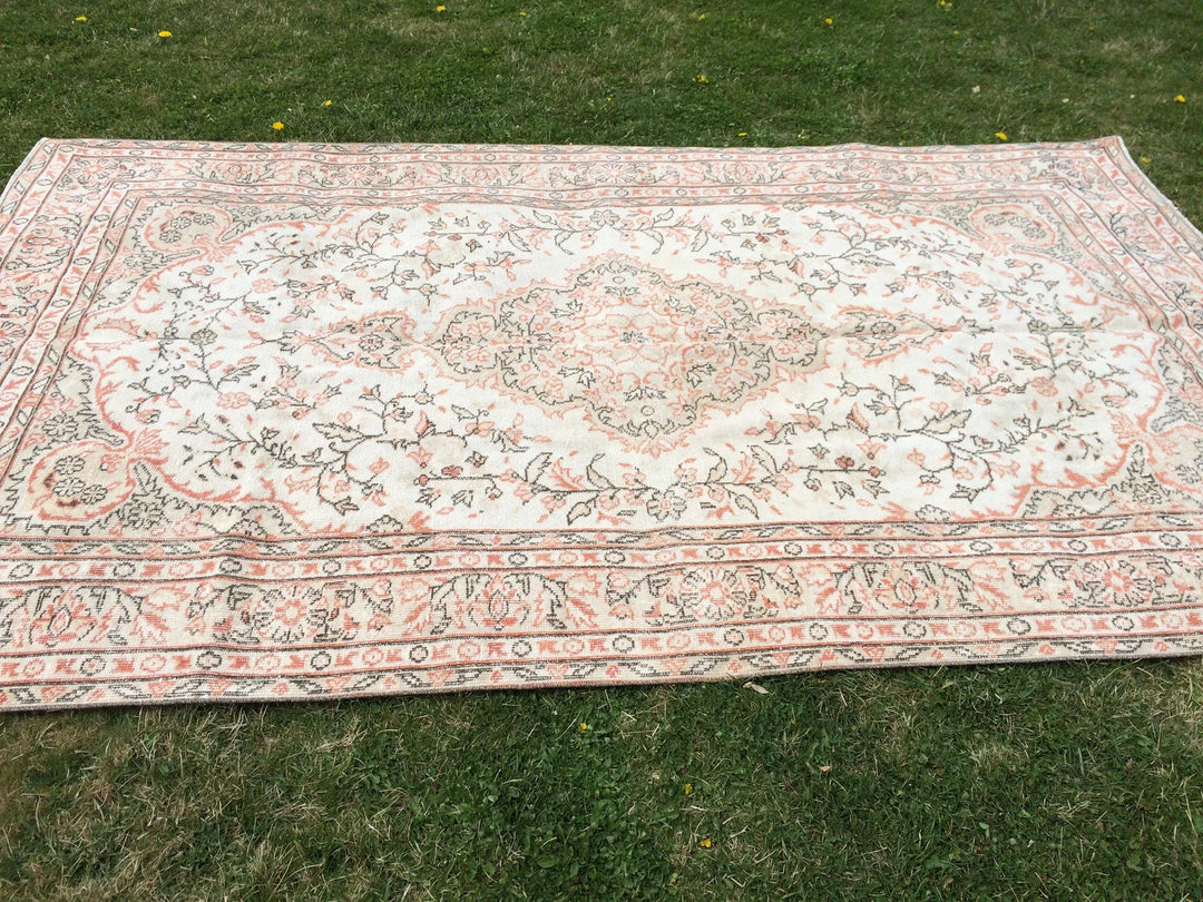 Beige Turkish Runner Rug 6' x 10' Hand-Knotted | No. WR55847