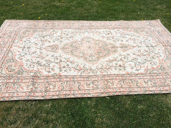 Beige Turkish Runner Rug 6' x 10' Hand-Knotted | No. WR55847