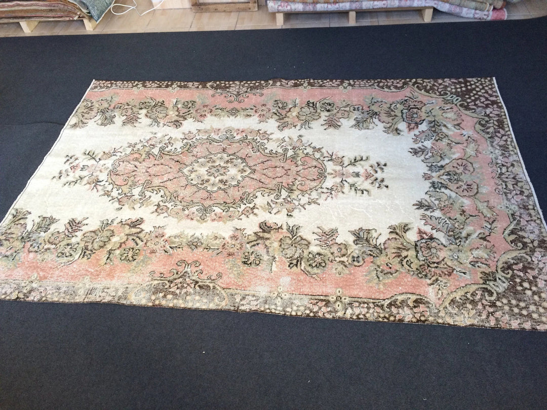 Pink Turkish Runner Rug 5' 2" x 7' 10" Hand-Knotted | No. WR57139