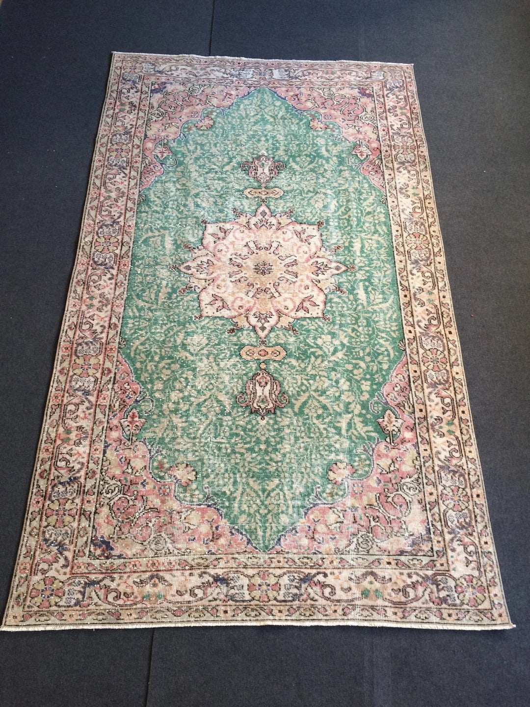 Green Turkish Runner Rug 5' x 9' Hand-Knotted | No. WR57226