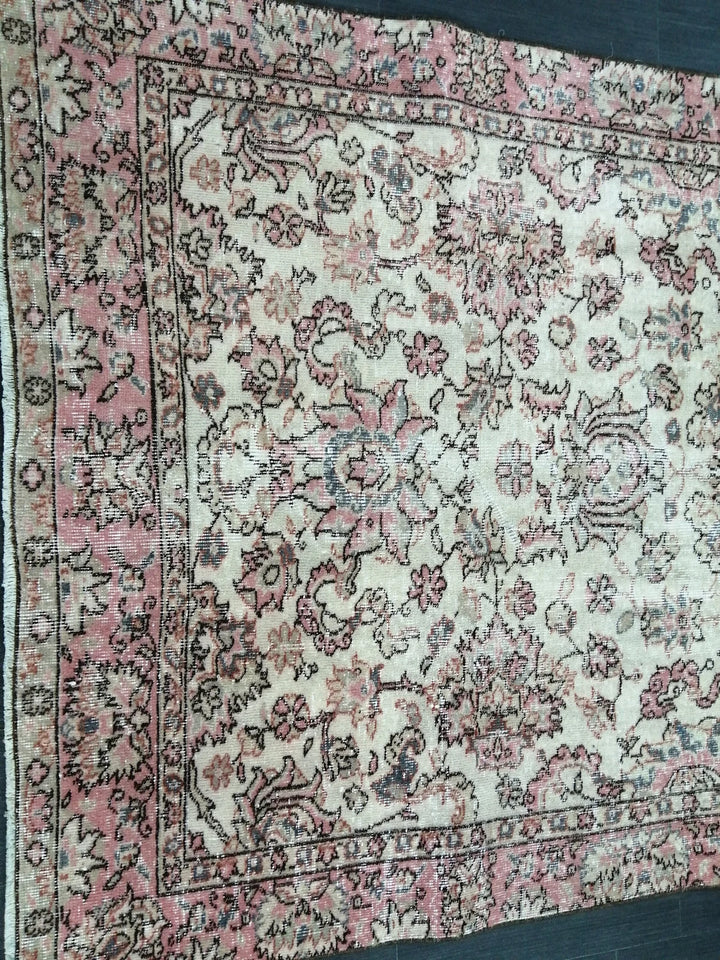 Pink Turkish Runner Rug 4' 6" x 8' 1" Hand-Knotted | No. WR57263