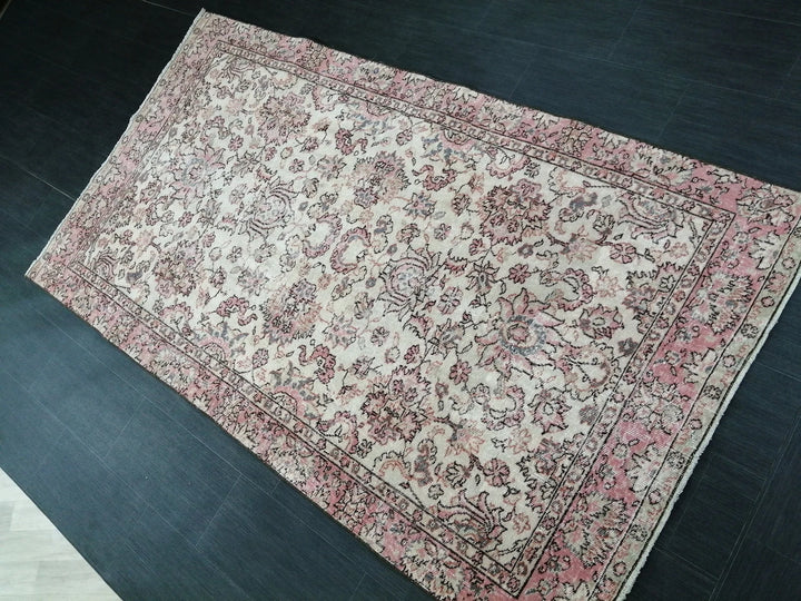 Pink Turkish Runner Rug 4' 6" x 8' 1" Hand-Knotted | No. WR57263