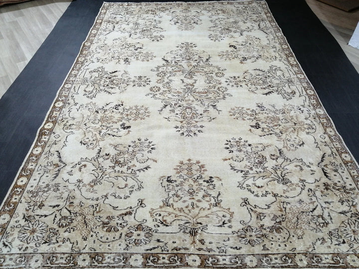 Rust Turkish Runner Rug 6' 6" x 10' 4" Hand-Knotted | No. WR57339