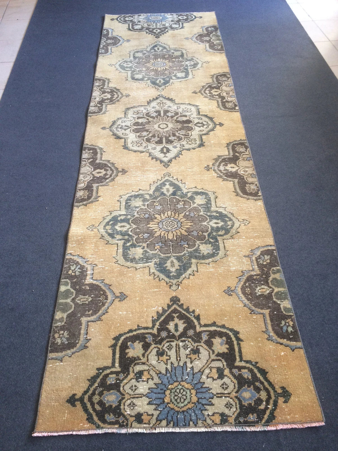 Turkish Runner Rug 2' 11" x 9' 8" Hand-Knotted | No. WR57476