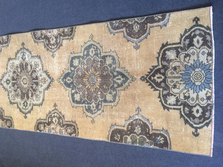 Turkish Runner Rug 2' 11" x 9' 8" Hand-Knotted | No. WR57476