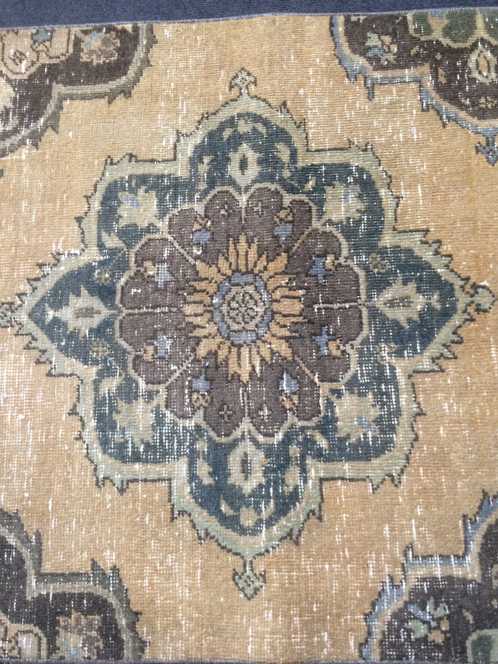 Turkish Runner Rug 2' 11" x 9' 8" Hand-Knotted | No. WR57476