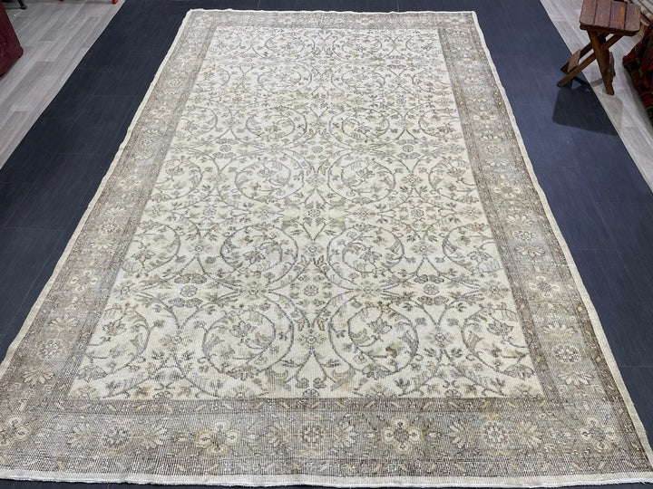 Rust Turkish Runner Rug 6' 4" x 9' 10" Hand-Knotted | No. WR57556