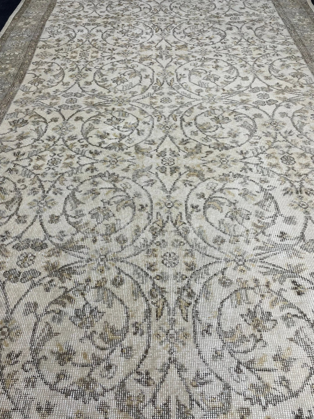 Rust Turkish Runner Rug 6' 4" x 9' 10" Hand-Knotted | No. WR57556