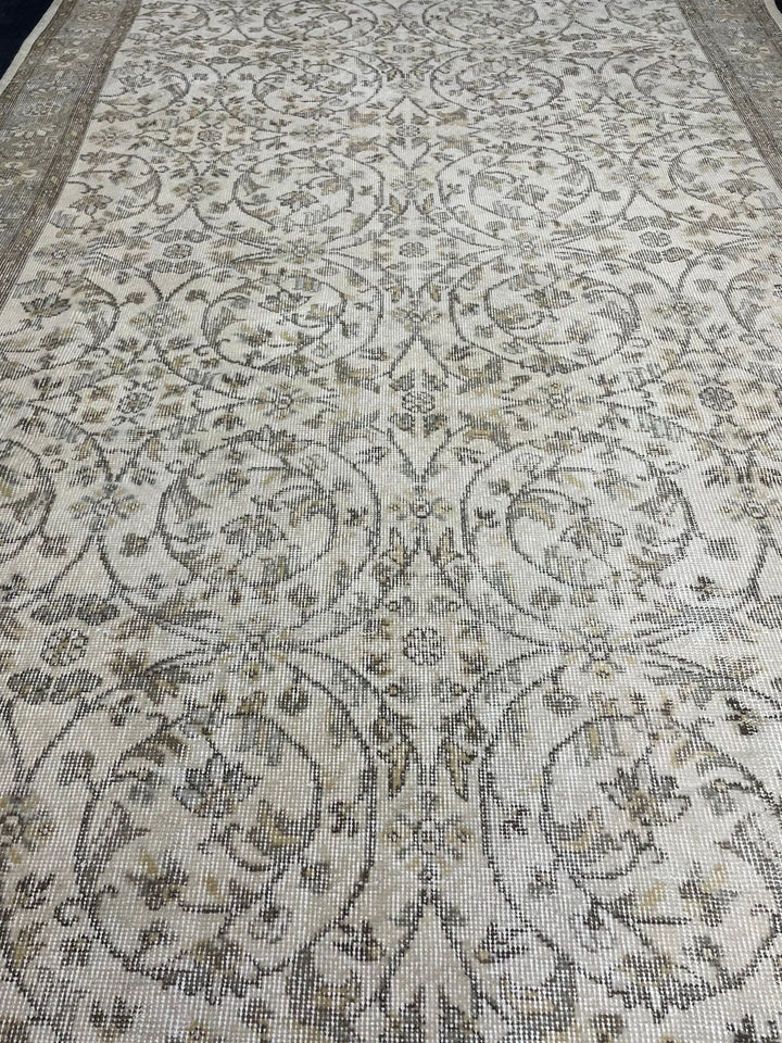 Rust Turkish Runner Rug 6' 4" x 9' 10" Hand-Knotted | No. WR57556