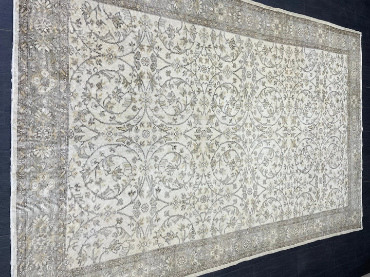 Rust Turkish Runner Rug 6' 4" x 9' 10" Hand-Knotted | No. WR57556