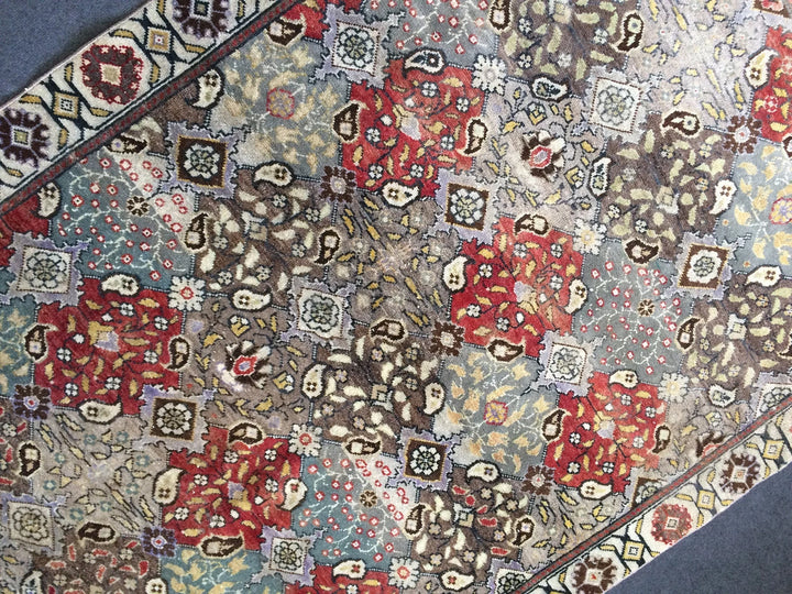 Beige Turkish Runner Rug 4' 11" x 7' Hand-Knotted | No. WR57662