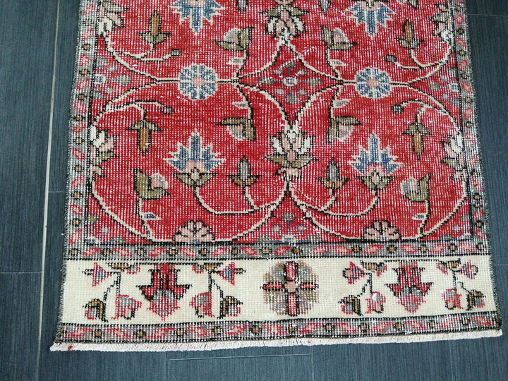 Beige Turkish Runner Rug 2' 6" x 6' 4" Hand-Knotted | No. WR58903