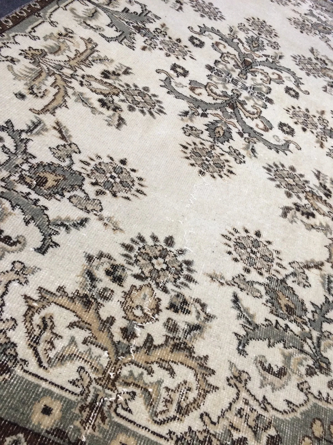 Red Turkish Oushak Runner Rug Hand-Knotted | No. WR59245