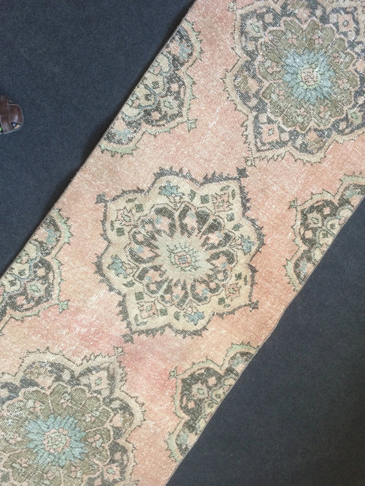 Turkish Runner Rug 2' 8" x 11' 4" Hand-Knotted | No. WR59397