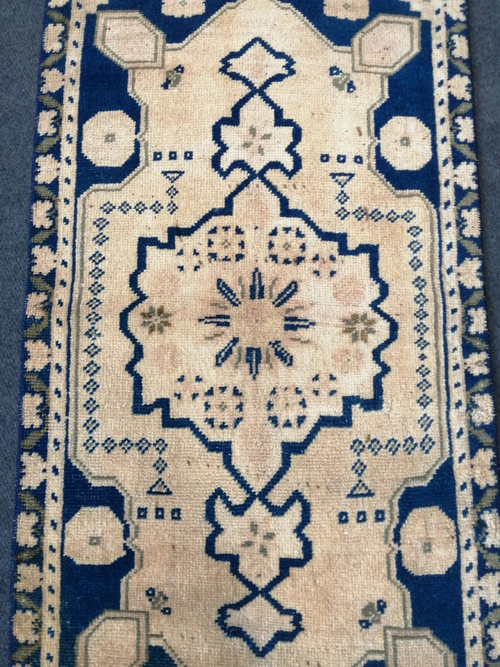 Turkish Oushak Runner Rug 2'8" x 9'9" Hand-Knotted | No. WR59446