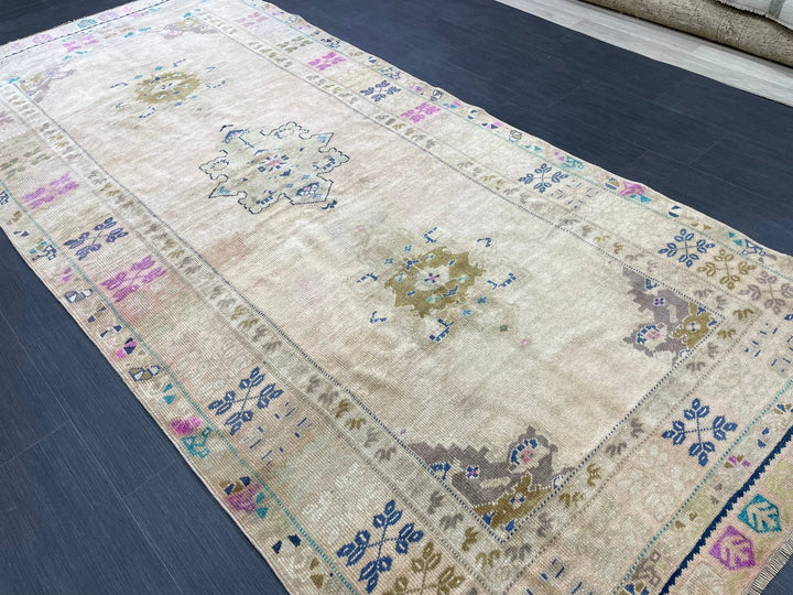 Beige Turkish Runner Rug 4' 5" x 10' Hand-Knotted | No. WR59590