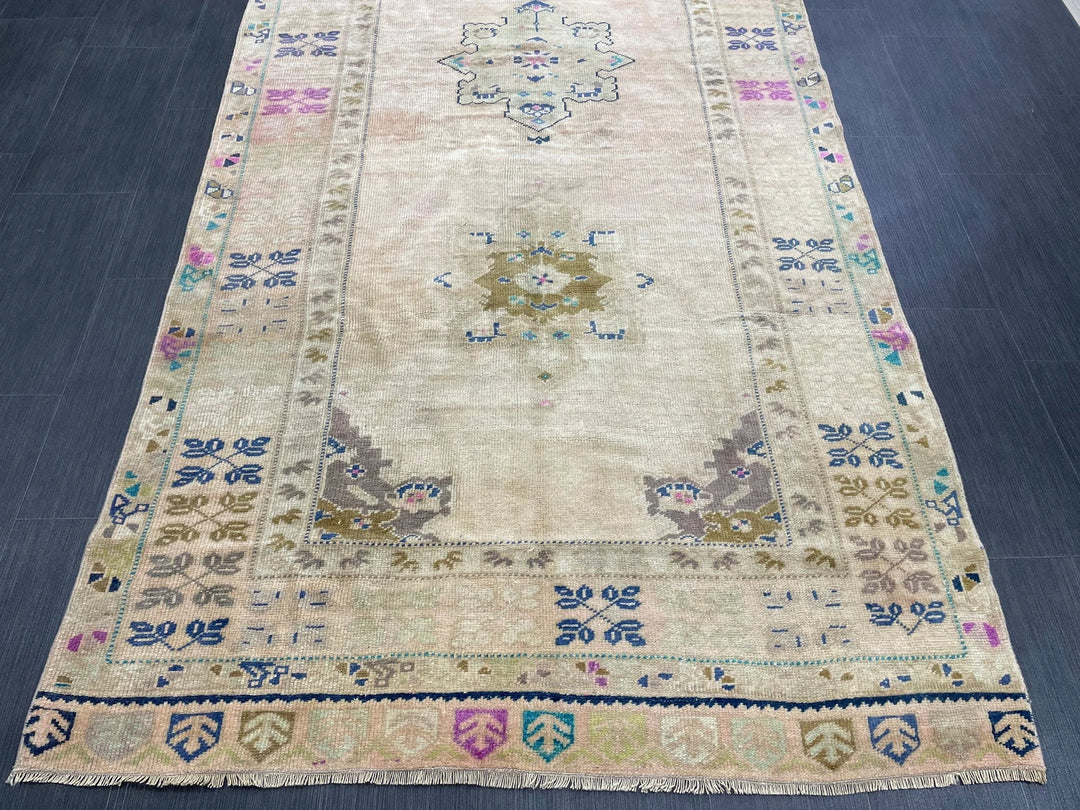 Beige Turkish Runner Rug 4' 5" x 10' Hand-Knotted | No. WR59590